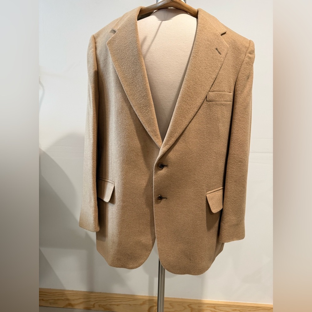 Club Room men’s camel hair blazer